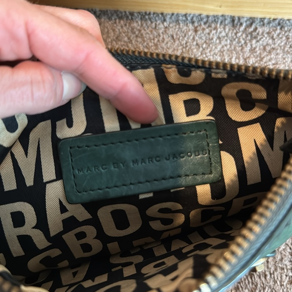 Marc By Marc Jacobs Green Wristlet - Picture 5 of 6